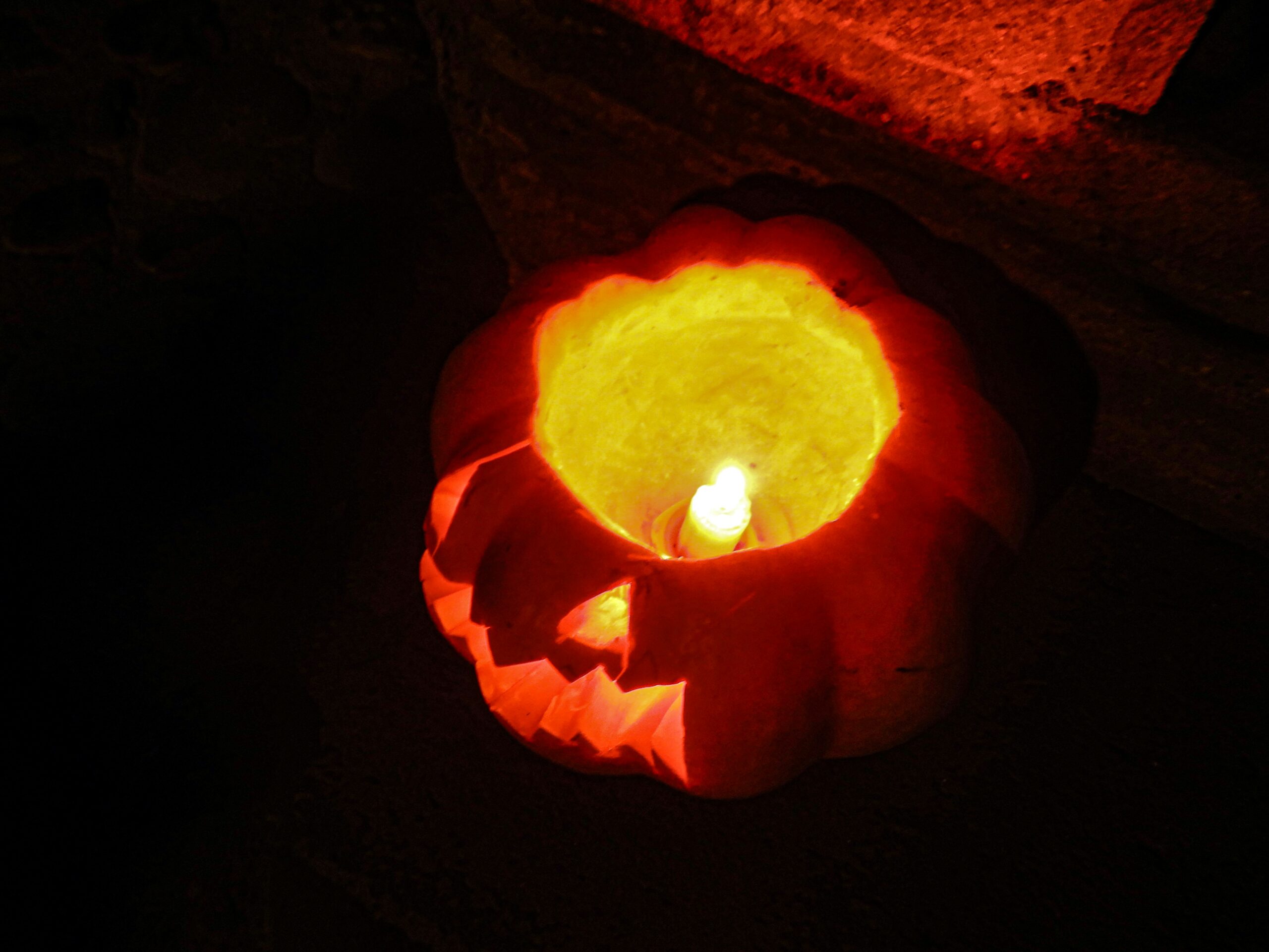 Jack-o’-lantern_in_Calcata